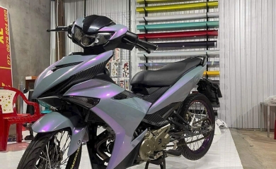 EX 150 ĐỔI MÀU XÁM SI MĂNG ÁNH HỒNG