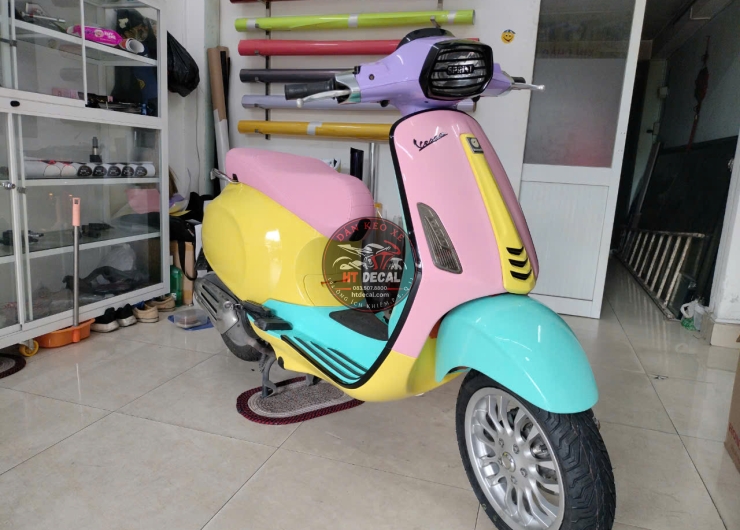 VESPA ĐỔI MÀU THEO YÊU CẦU