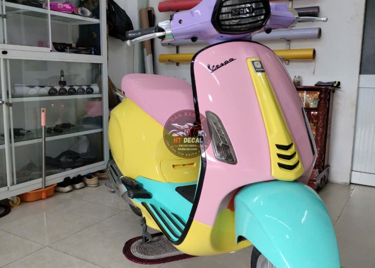 VESPA ĐỔI MÀU THEO YÊU CẦU