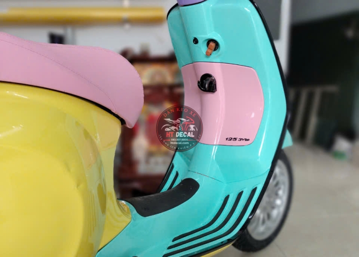 VESPA ĐỔI MÀU THEO YÊU CẦU